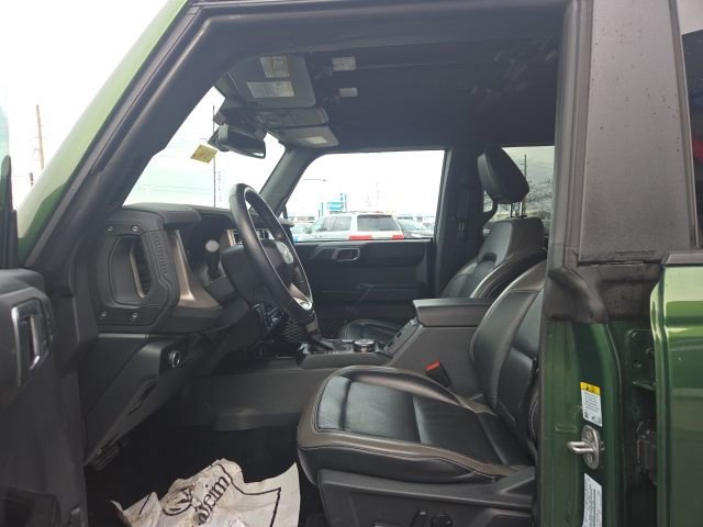 Used 2025 Ford Bronco Outer Banks image 21