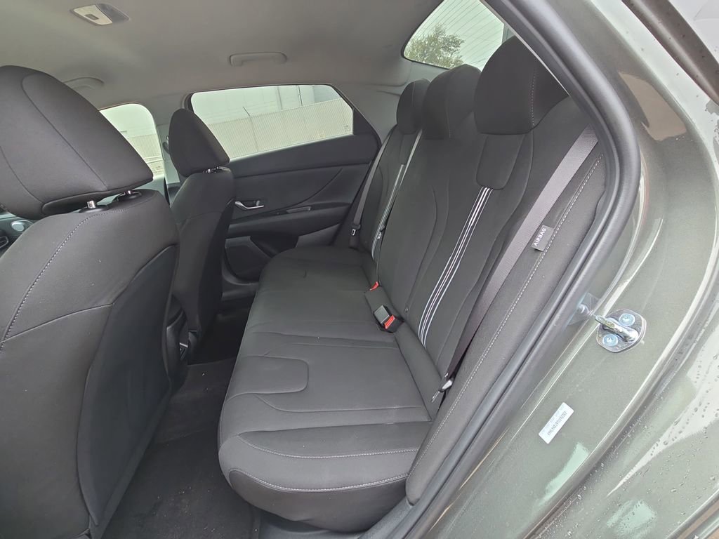 New 2026 Hyundai Elantra Blue image 13