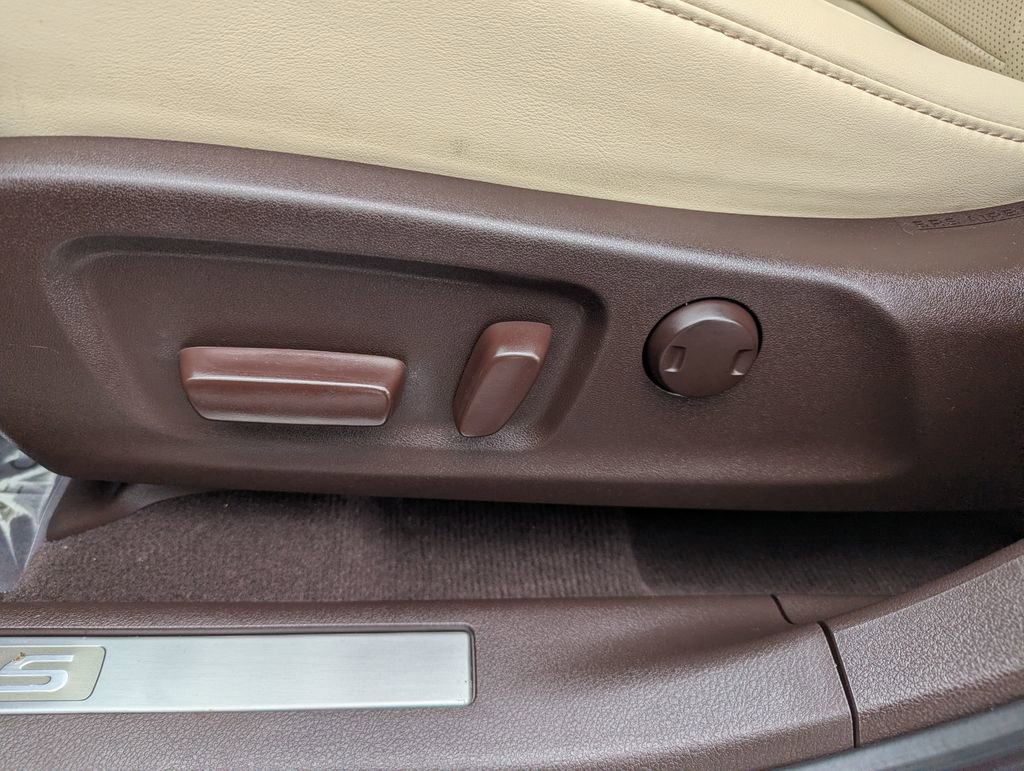 Used 2020 Lexus RX 350 AWD w/ Premium Package image 16