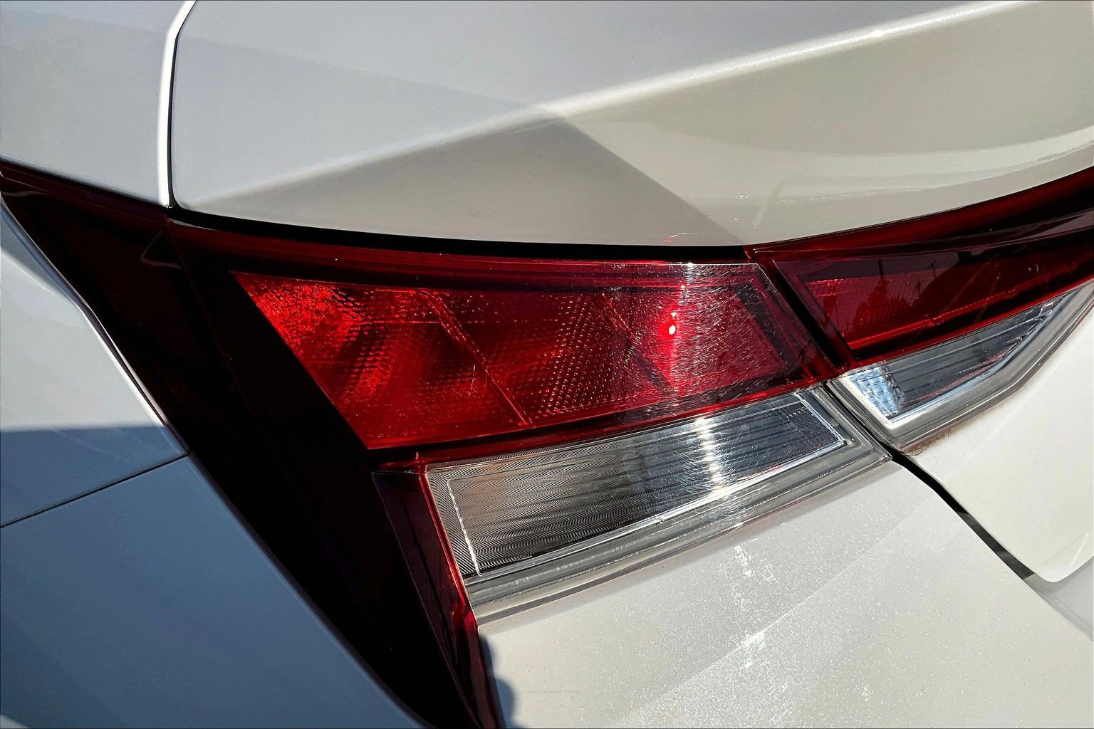 Used 2024 Hyundai Elantra SEL FWD image 23