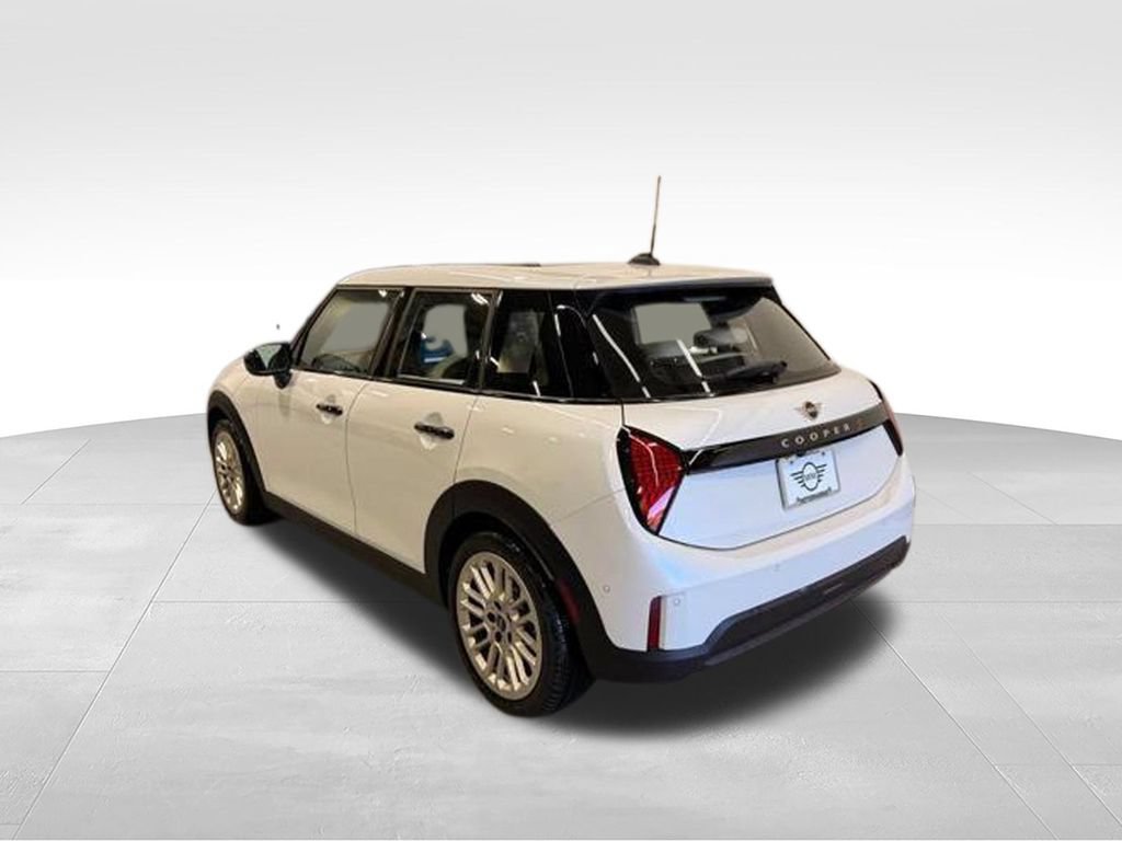 Used 2025 MINI Cooper S FWD image 3