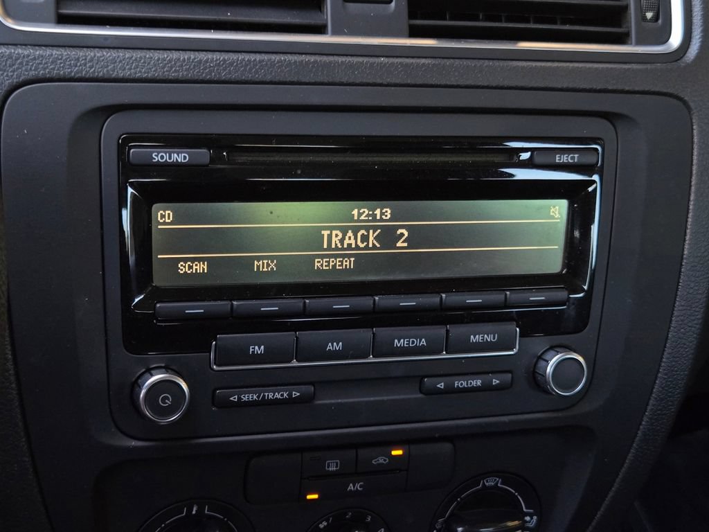 Used 2014 Volkswagen Jetta S FWD image 16