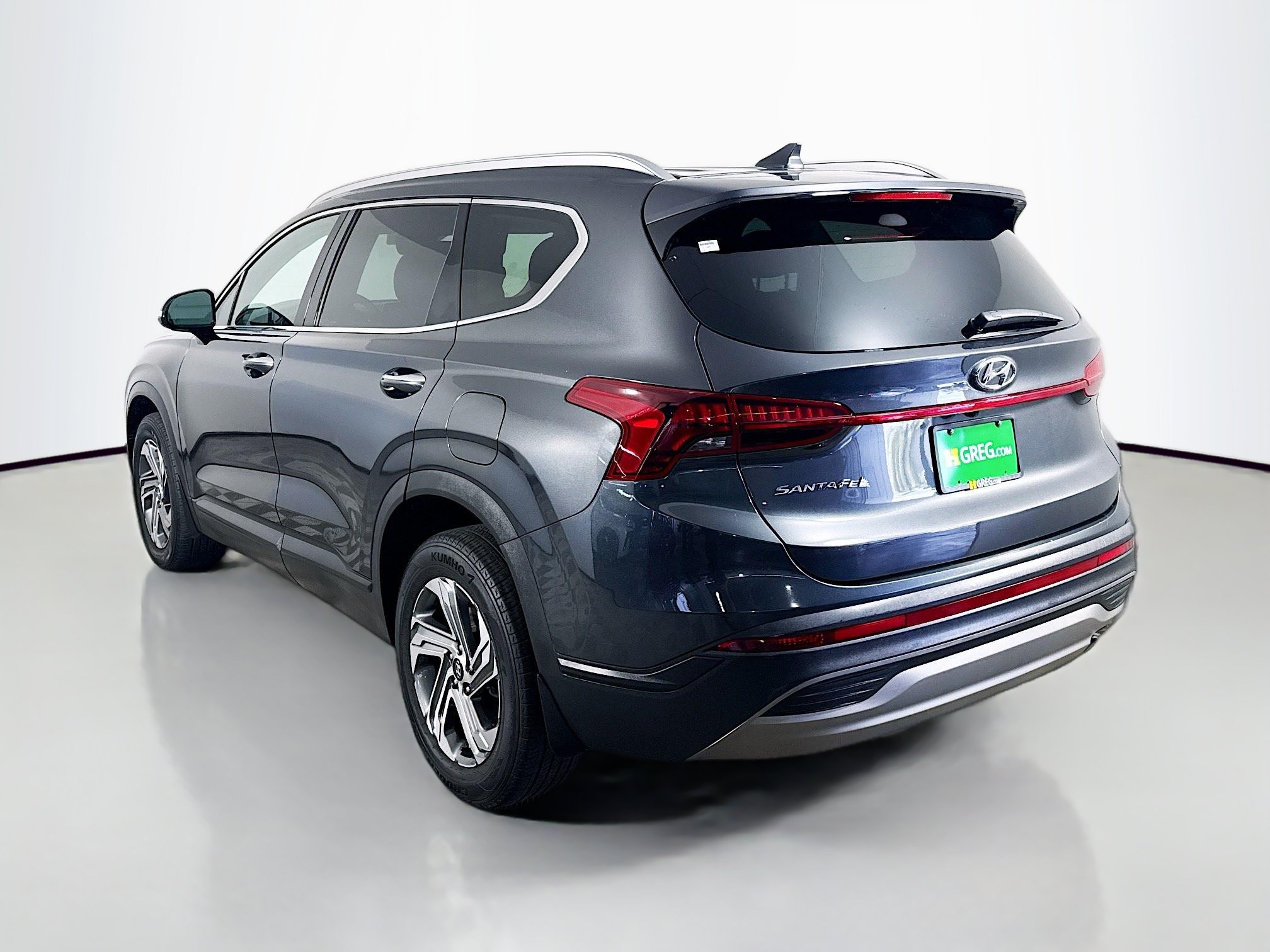Used 2023 Hyundai Santa Fe SEL FWD image 7