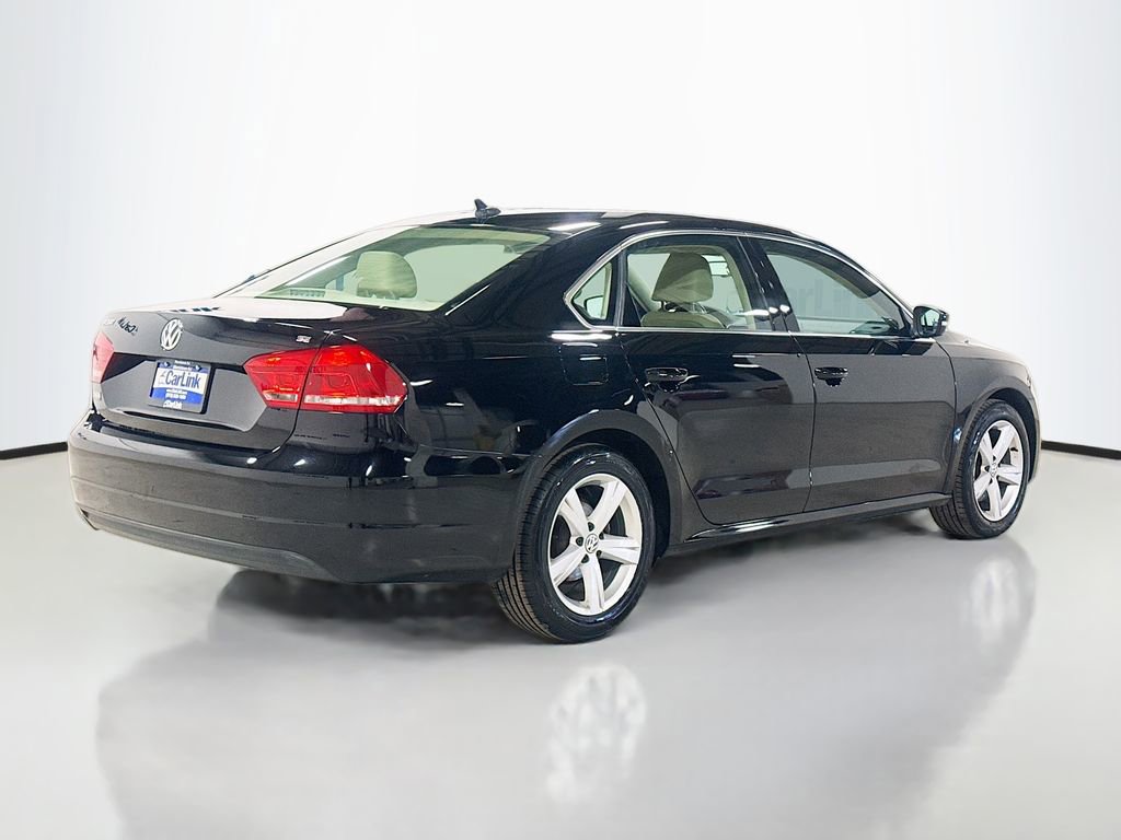 Used 2013 Volkswagen Passat 2.5 SE image 8
