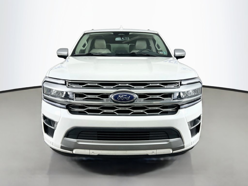 Certified 2024 Ford Expedition Platinum AWD/4WD image 2