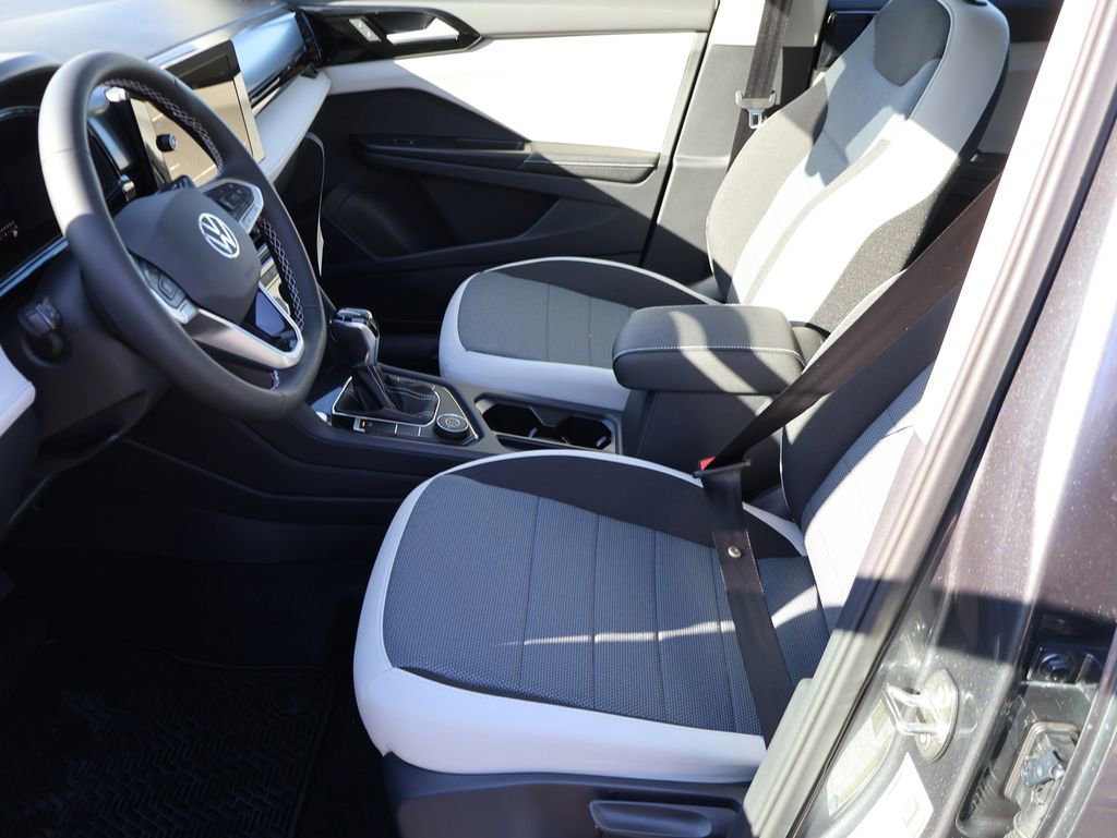 New 2026 Volkswagen Taos S image 42