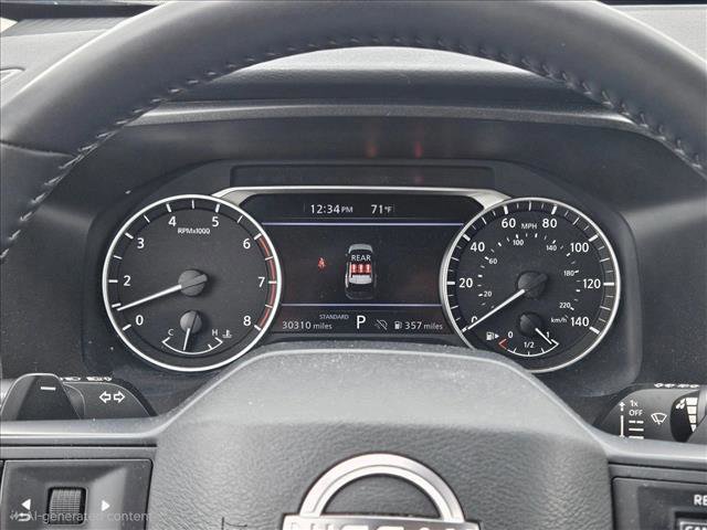 Used 2025 Nissan Rogue SV image 9