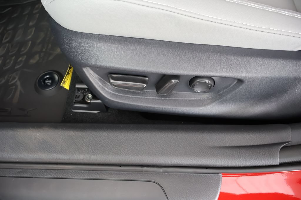 New 2026 Toyota Camry SE AWD/4WD image 21