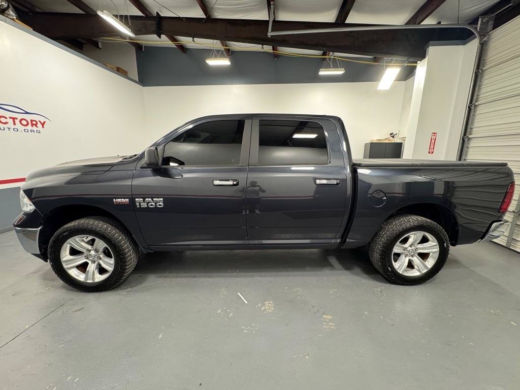Used 2017 RAM 1500 Classic SLT AWD/4WD image 5