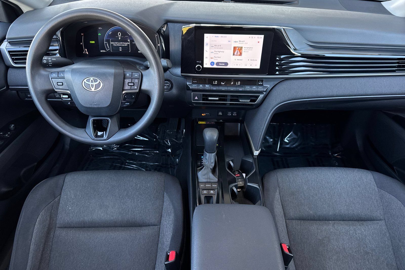 Used 2025 Toyota Camry LE FWD image 15