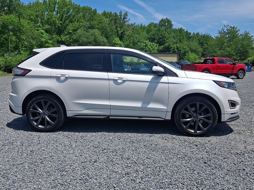 Used 2015 Ford Edge Sport w/ Equipment Group 401A AWD/4WD image 8