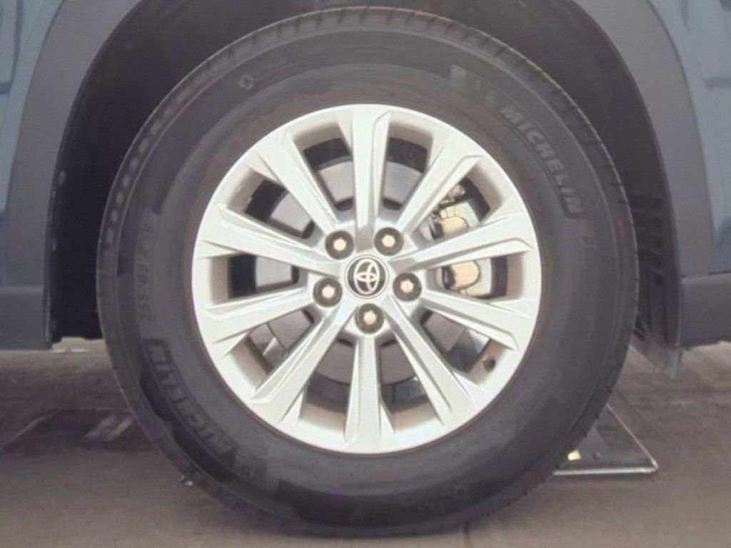 Used 2025 Toyota Grand Highlander AWD image 34