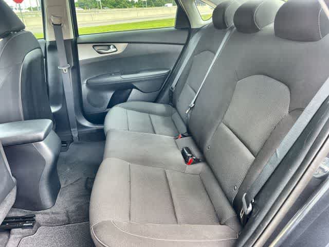 Used 2020 Kia Forte Sedan FWD image 14