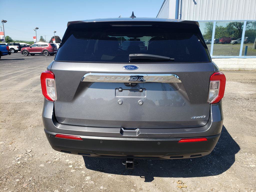 Used 2022 Ford Explorer 4WD image 4