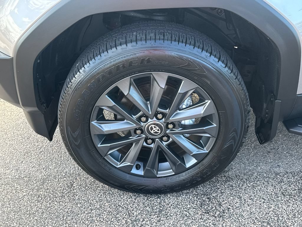 Used 2024 Toyota Land Cruiser AWD/4WD image 38