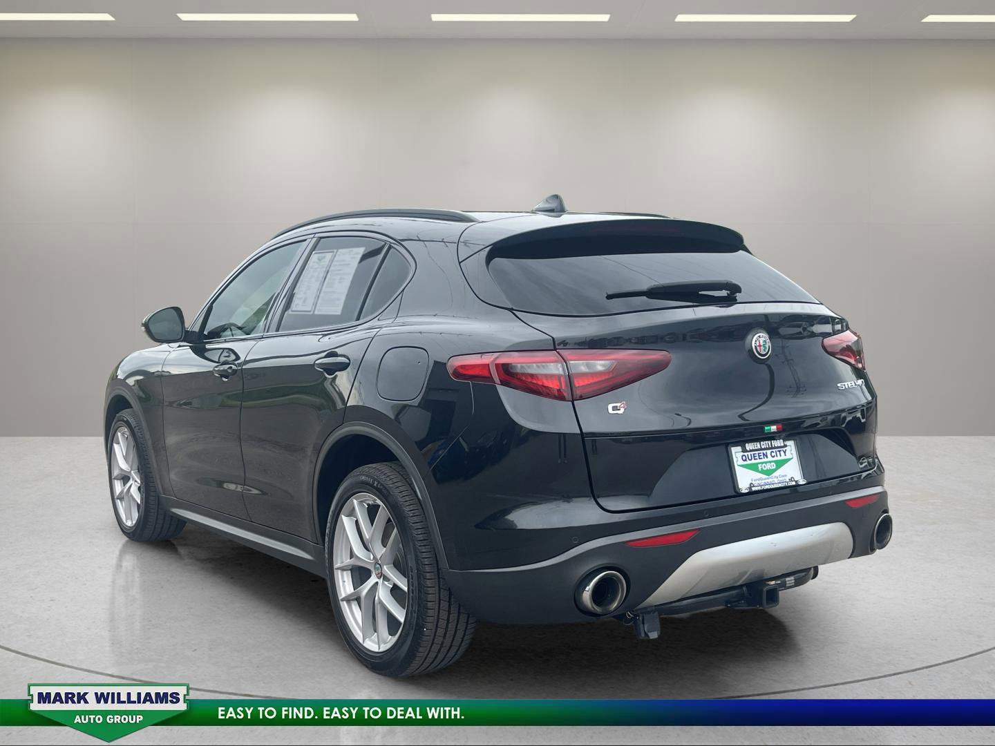 Used 2018 Alfa Romeo Stelvio Ti Sport AWD/4WD image 5