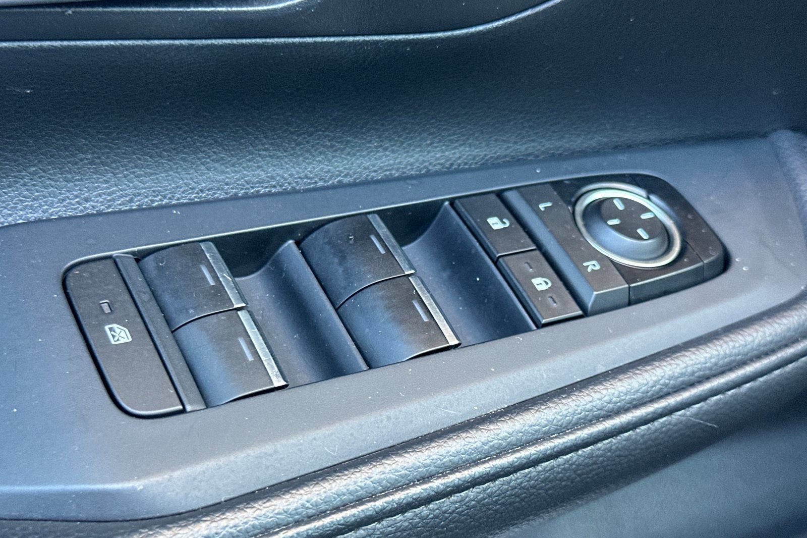 Certified 2025 Toyota Grand Highlander AWD image 14