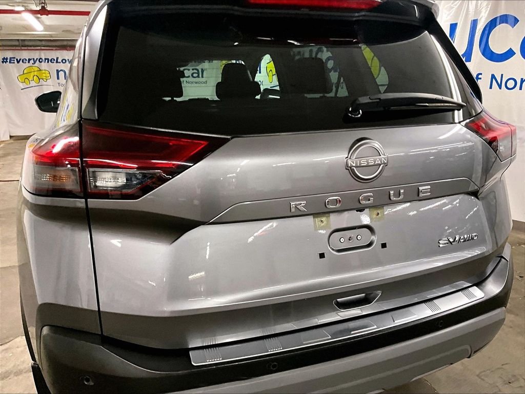 Used 2022 Nissan Rogue SV w/ SV Premium Package AWD/4WD image 26