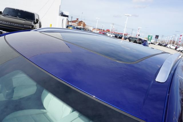 Used 2025 Buick Envision Avenir image 12