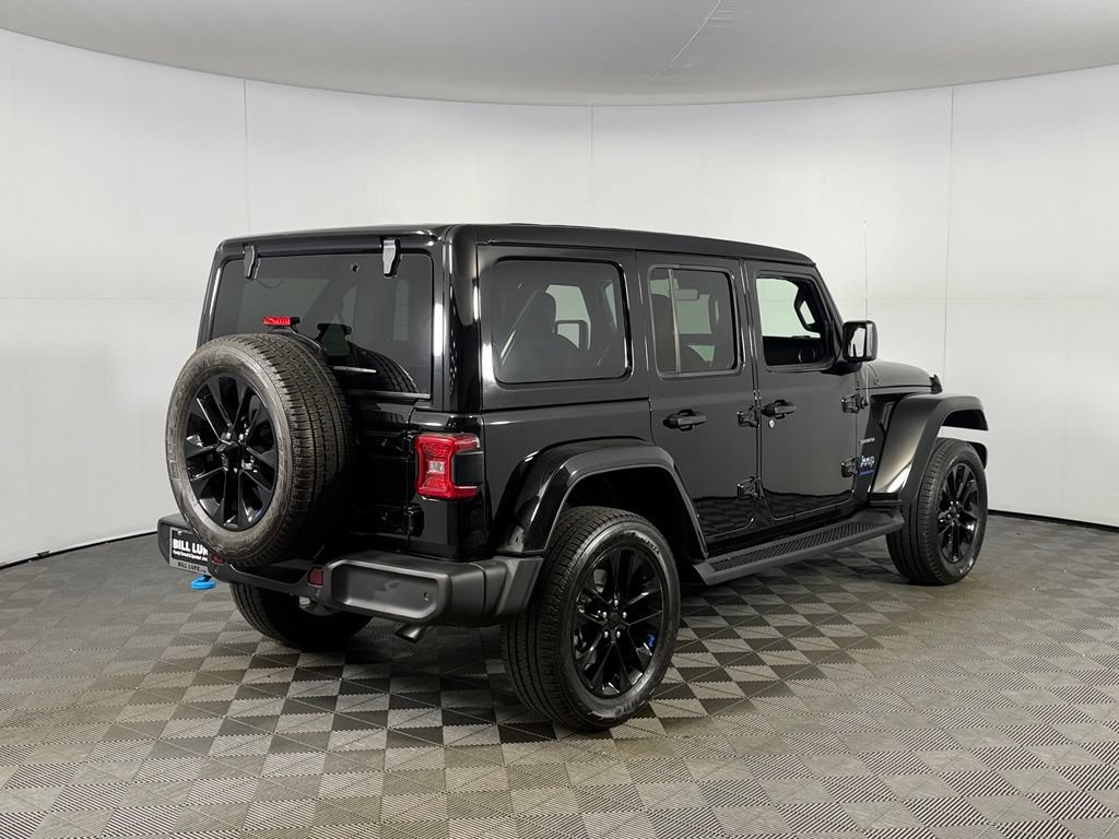 Certified 2023 Jeep Wrangler Unlimited Sahara w/ Safety Group AWD/4WD image 6
