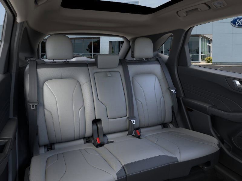New 2025 Ford Escape SE w/ PHEV Premium Package image 13