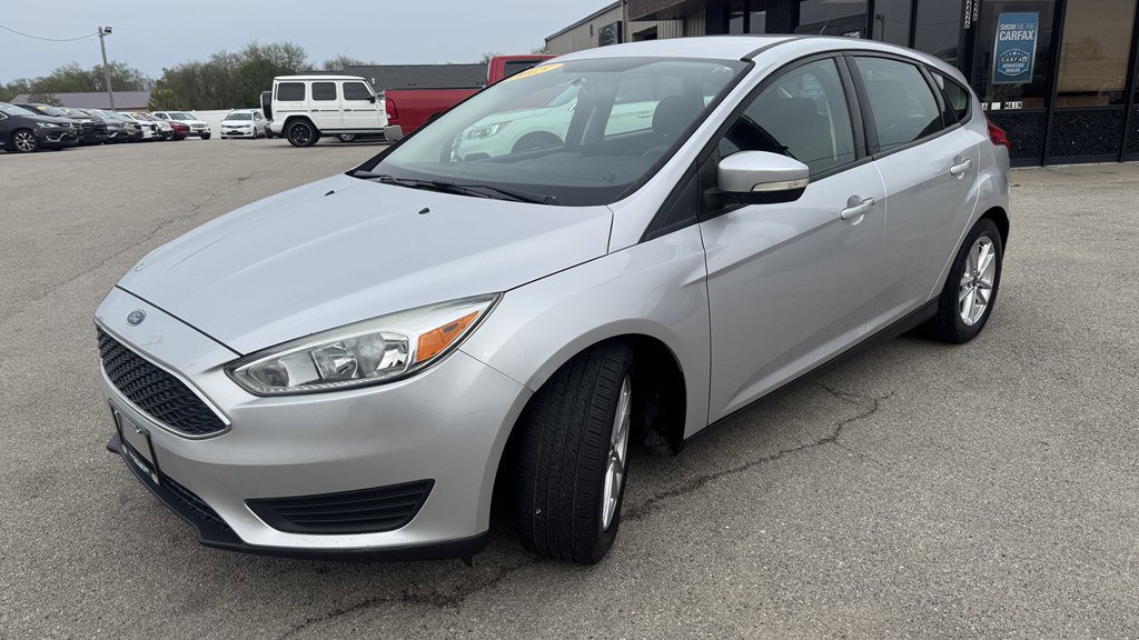 Used 2015 Ford Focus SE FWD image 4