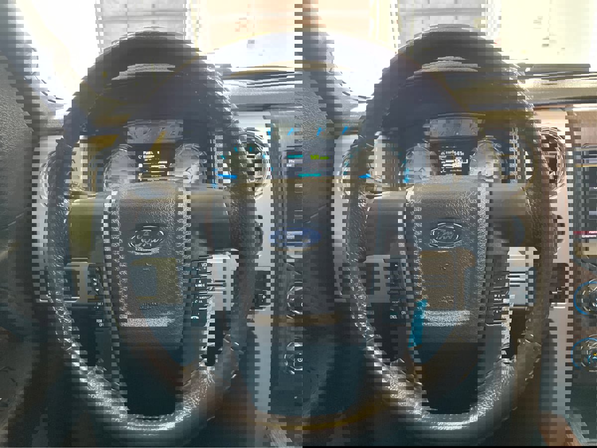 Used 2014 Ford F150 Lariat w/ Equipment Group 502A Luxury image 21