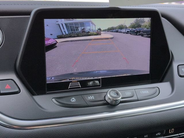 Used 2022 Chevrolet Blazer LT FWD image 17