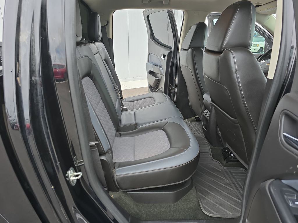 Used 2016 Chevrolet Colorado Z71 image 17