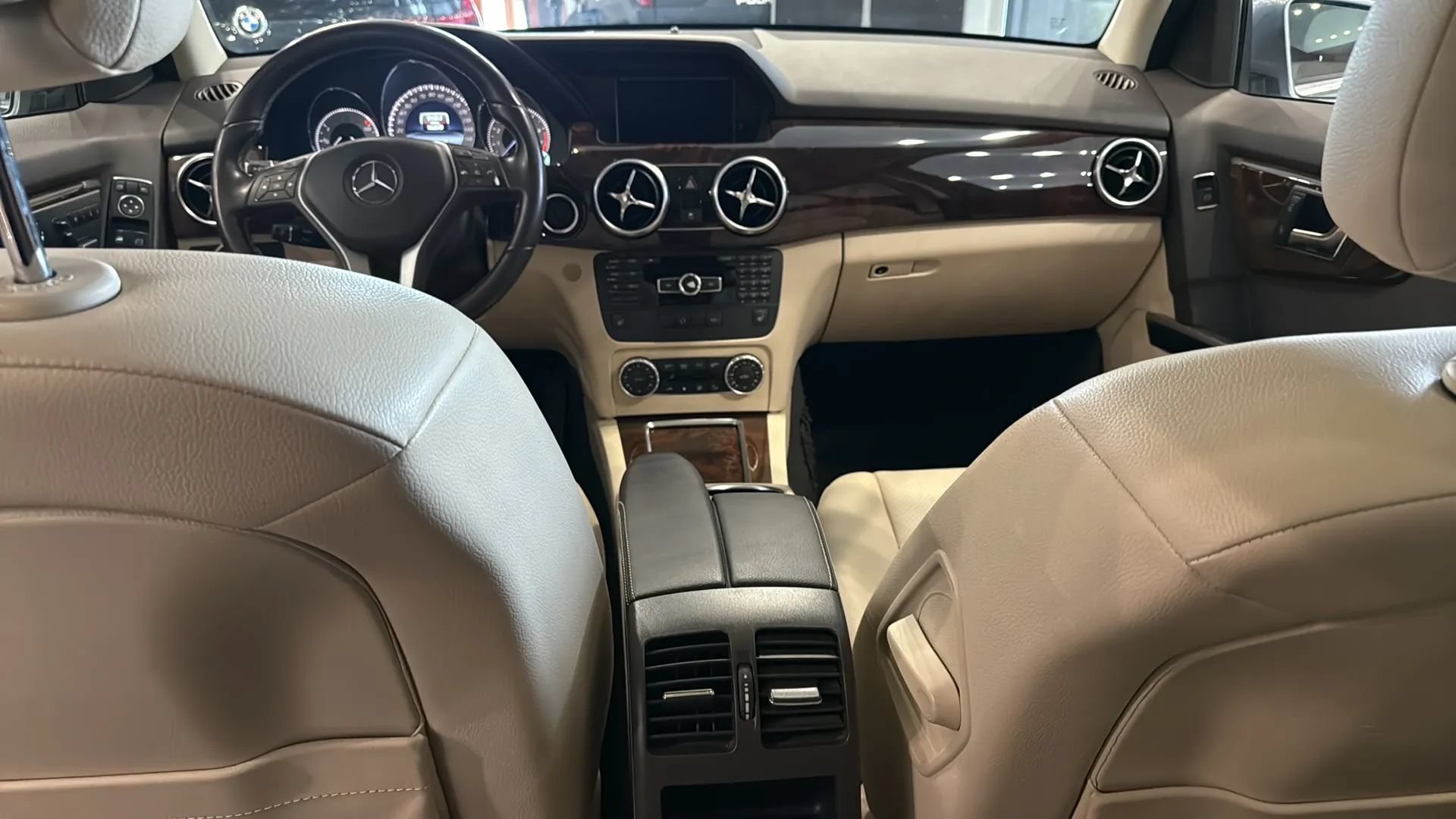 Used 2014 Mercedes-Benz GLK 350 2WD image 32