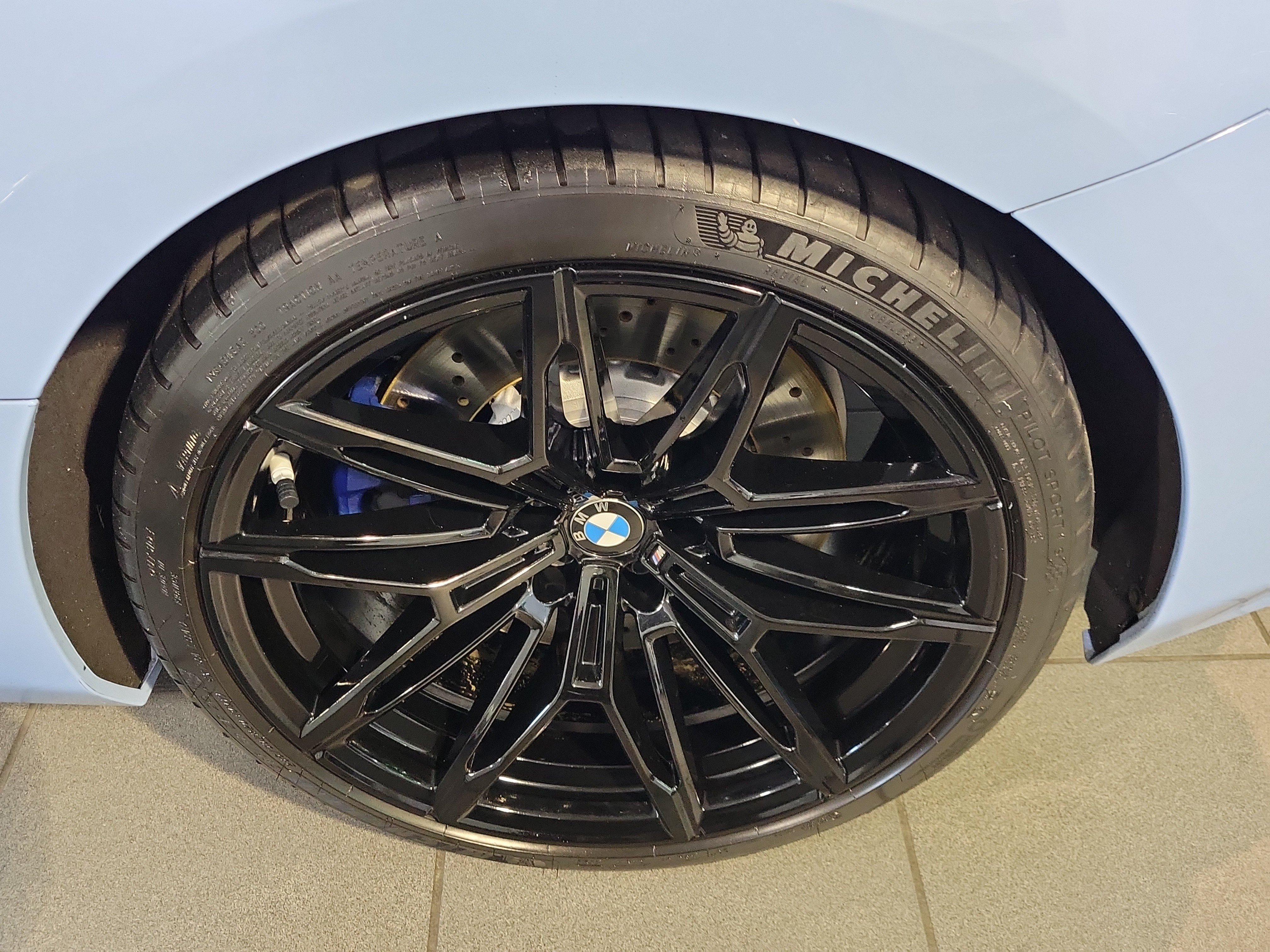 Used 2024 BMW M2 w/ Lighting Package RWD image 11