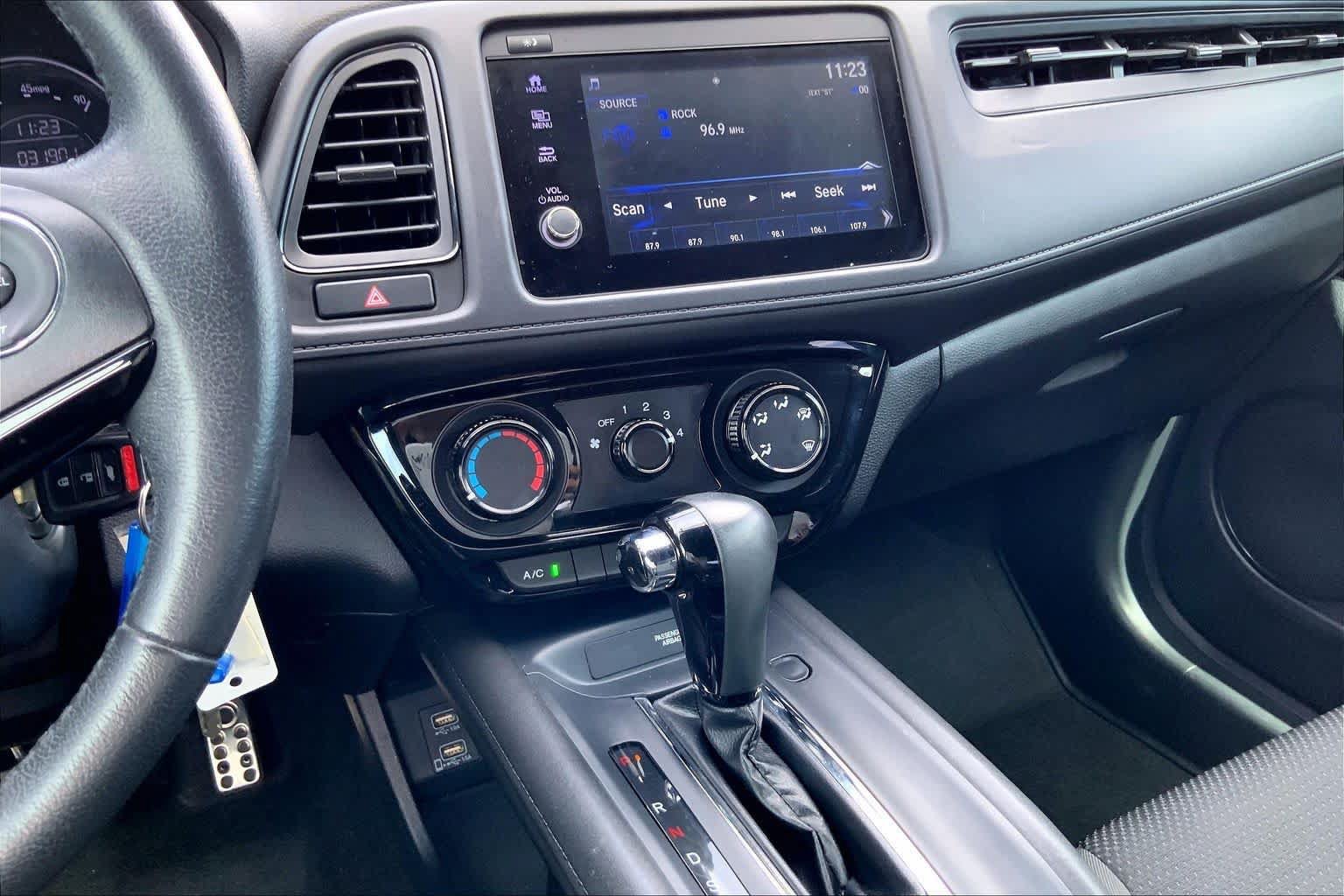 Used 2022 Honda HR-V Sport image 6
