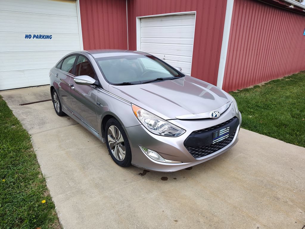 Used 2013 Hyundai Sonata Limited FWD image 4