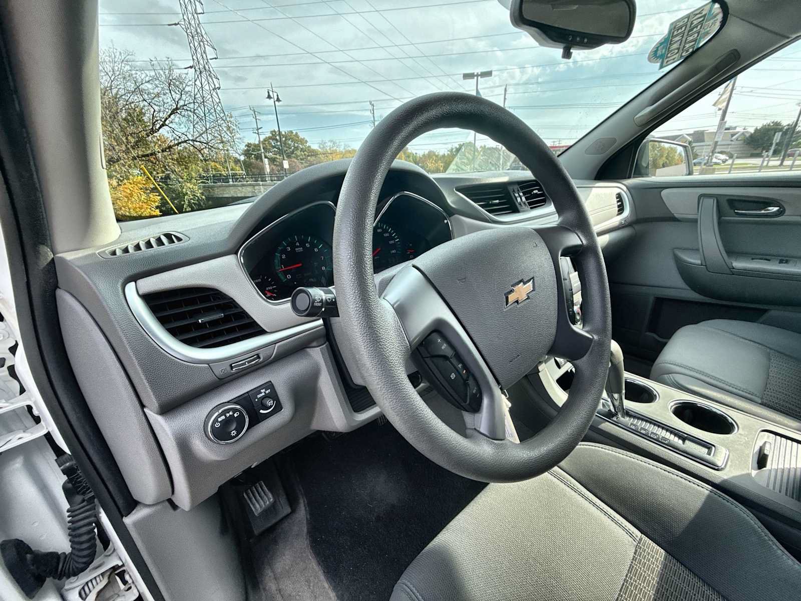 Certified 2015 Chevrolet Traverse LS FWD image 10