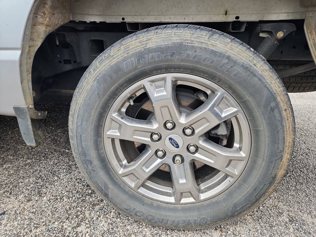 Used 2021 Ford F150 XLT w/ Equipment Group 301A Mid RWD image 9