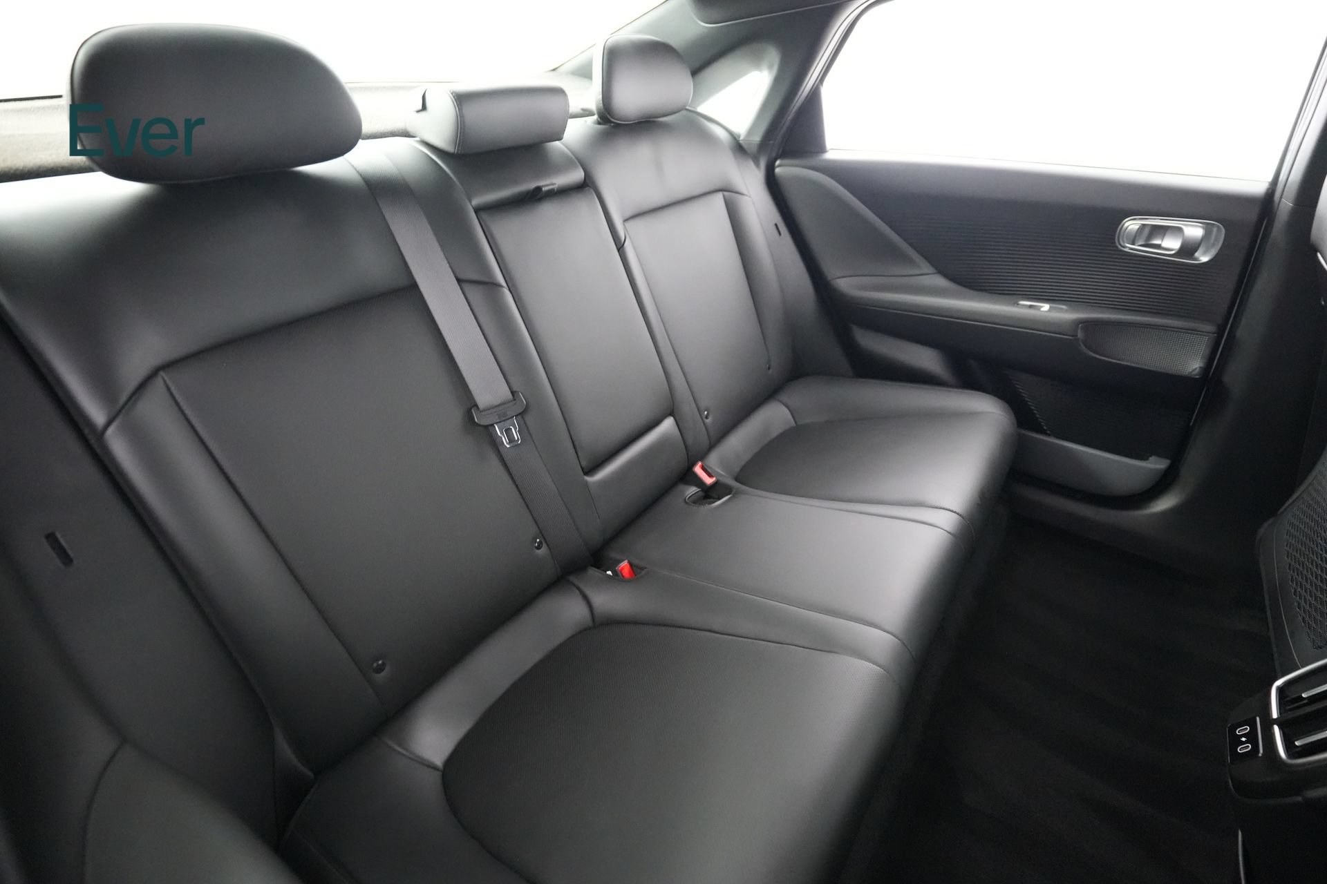 Used 2024 Hyundai Ioniq 6 Limited RWD image 5