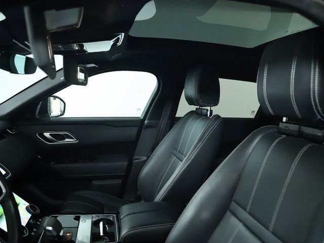 Used 2021 Land Rover Range Rover Velar R-Dynamic S image 21