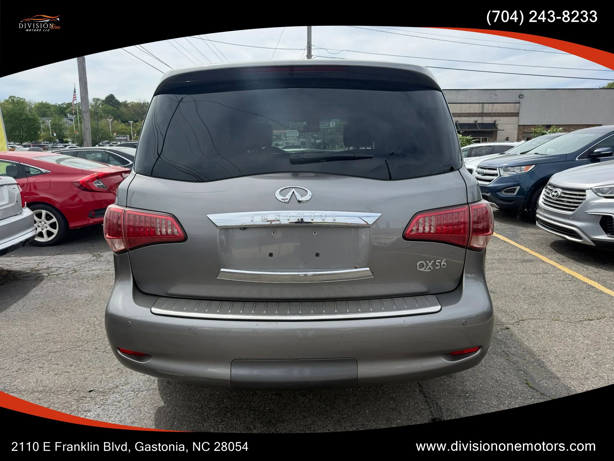 Used 2012 INFINITI QX56 4WD w/ Deluxe Touring Pkg image 6