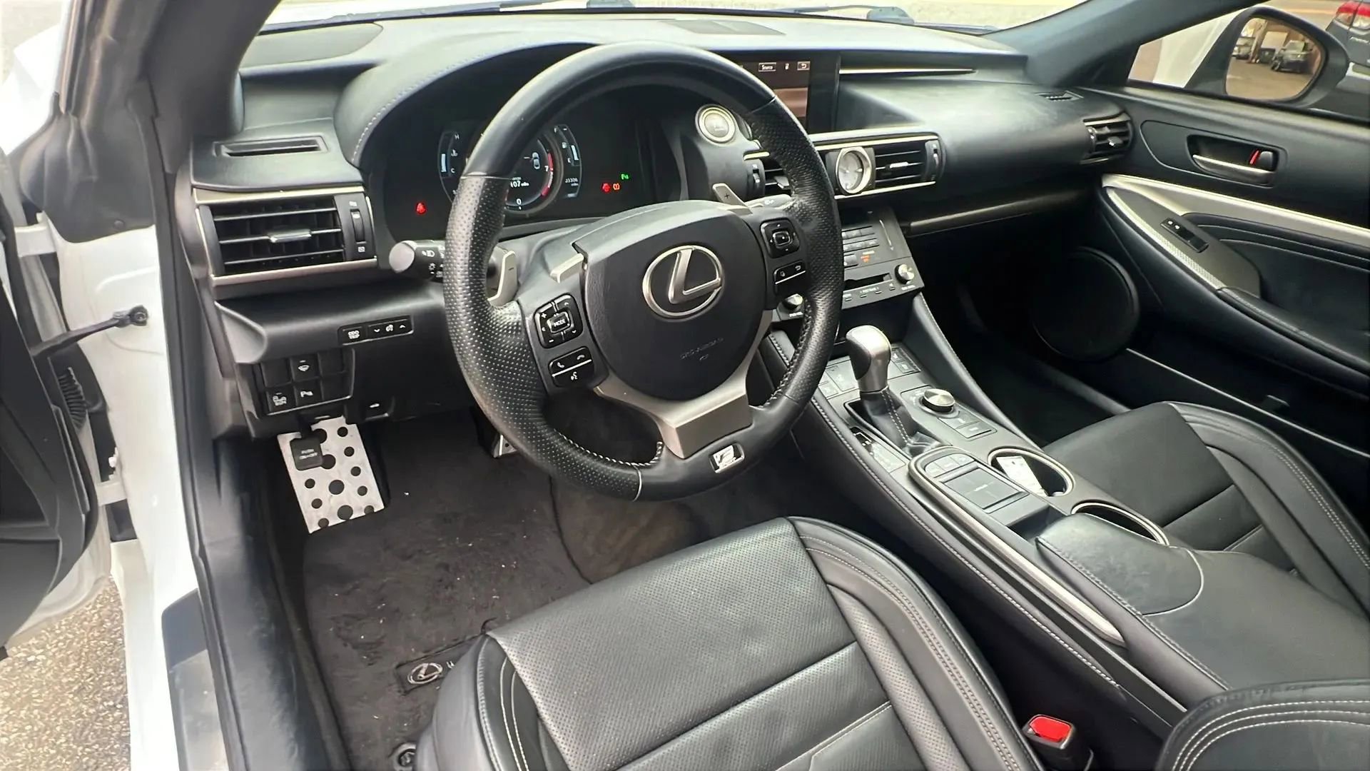 Used 2015 Lexus RC 350 AWD w/ Navigation System Package image 22