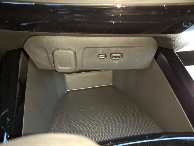 New 2026 Chevrolet Trax LT w/ Driver Confidence Package FWD image 23