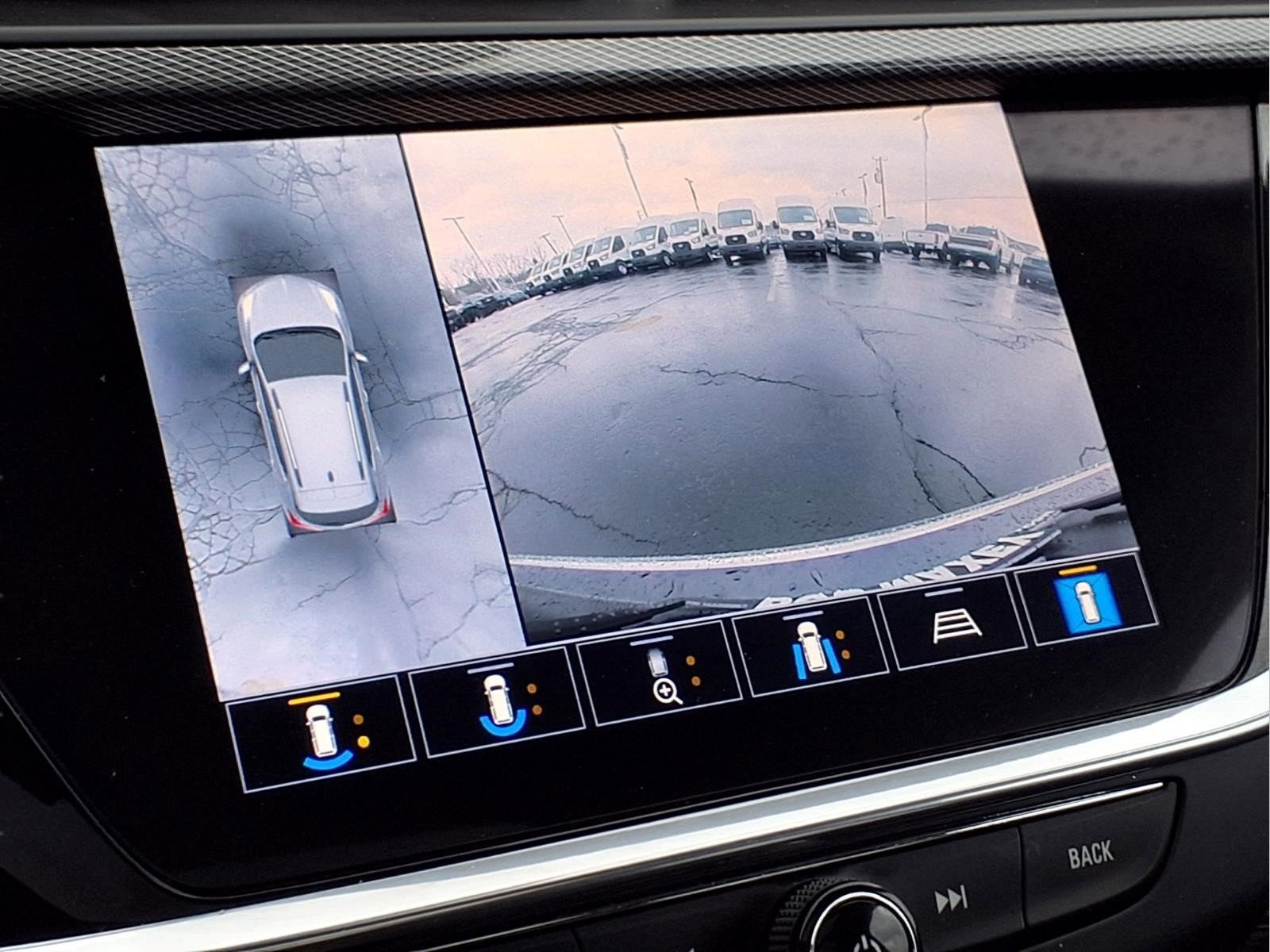 Used 2022 Buick Encore GX Essence w/ Advanced Technology Package image 18