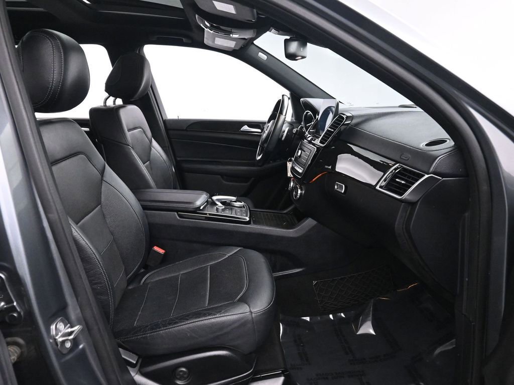 Used 2018 Mercedes-Benz GLS 450 4MATIC w/ Premium Package image 22