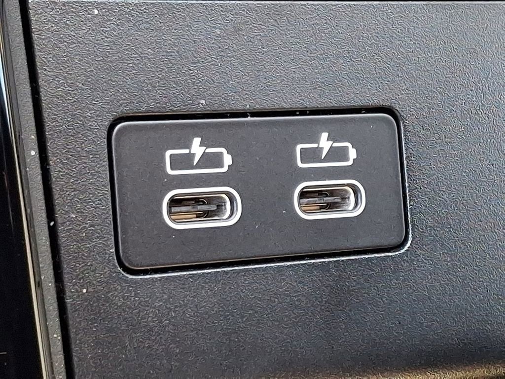 Used 2026 BMW X2 xDrive28i w/ Technology Package image 24