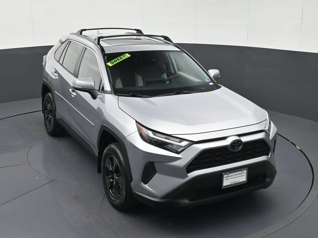 Used 2024 Toyota RAV4 XLE w/ Convenience Package AWD/4WD image 29
