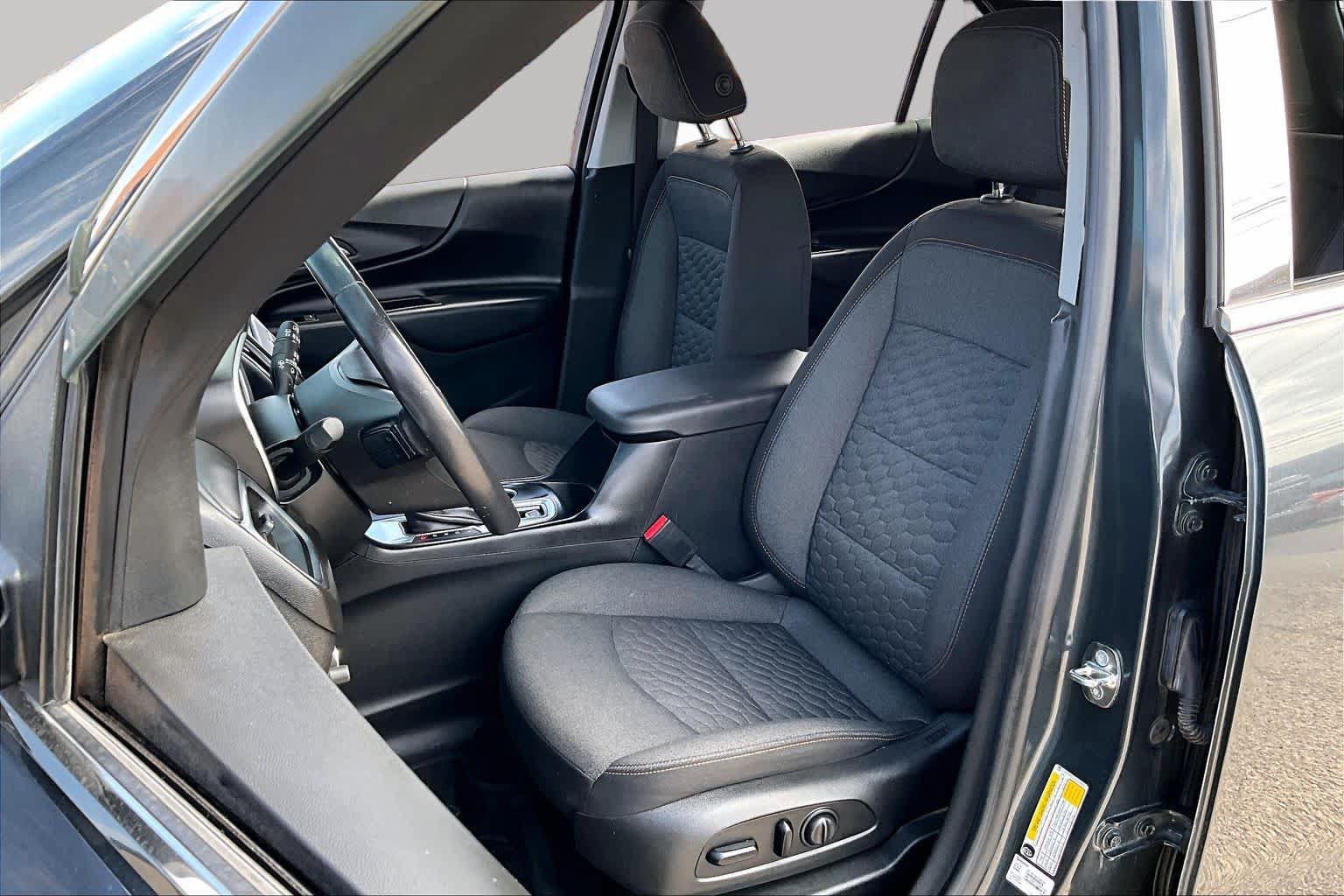 Used 2020 Chevrolet Equinox LT FWD image 8