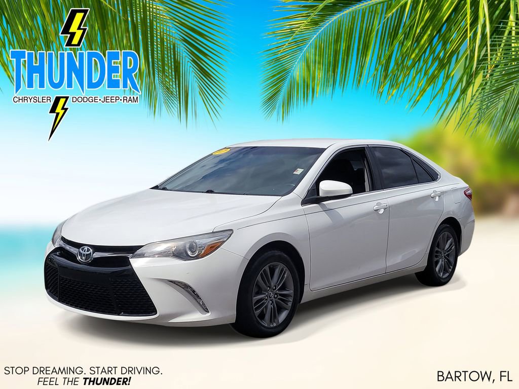 Used 2017 Toyota Camry SE FWD image 2