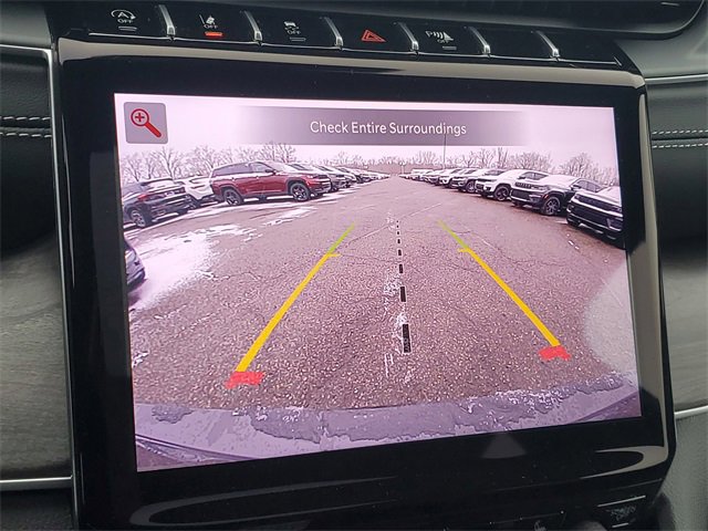 New 2025 Jeep Grand Cherokee L Limited w/ Trailer Tow Package image 28