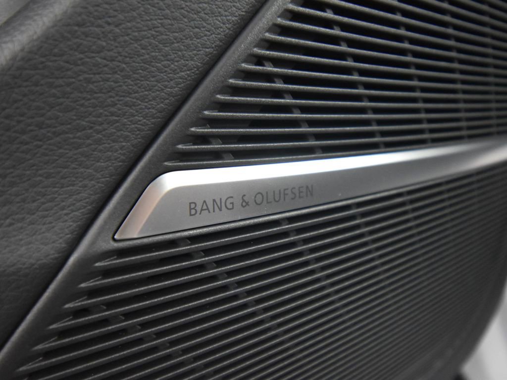 New 2026 Audi Q8 Premium Plus image 24