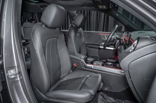 Certified 2023 Mercedes-Benz EQB 350 4MATIC SUV w/ Exclusive Package image 14