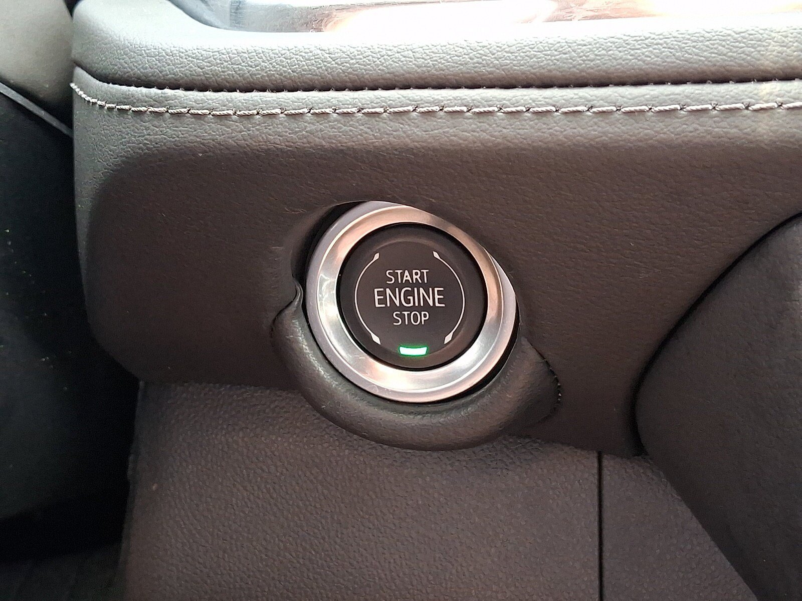 Used 2025 Chevrolet Tahoe LT AWD/4WD image 23